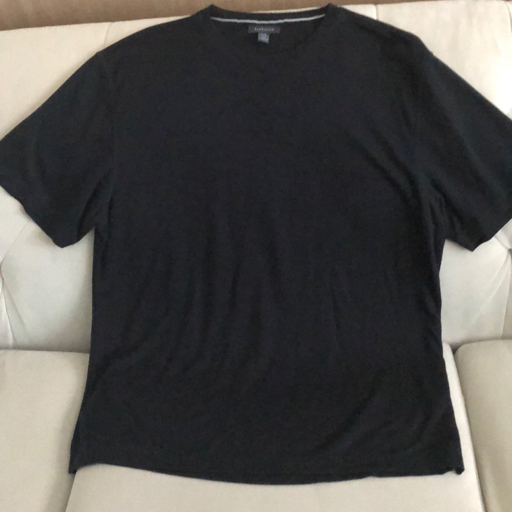 Van Heusen black Tee